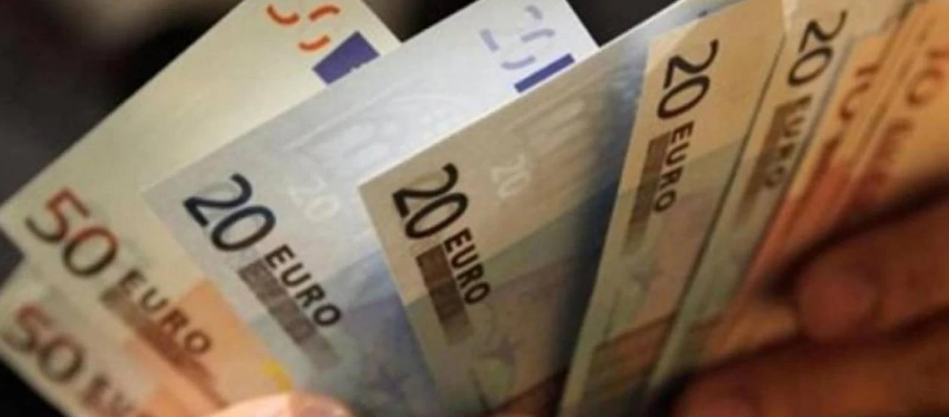 Κοινωνικό μέρισμα: Μέχρι το τέλος του μήνα η πληρωμή των 700 ευρώ στους δικαιούχους - Πότε ανοίγουν οι αιτήσεις